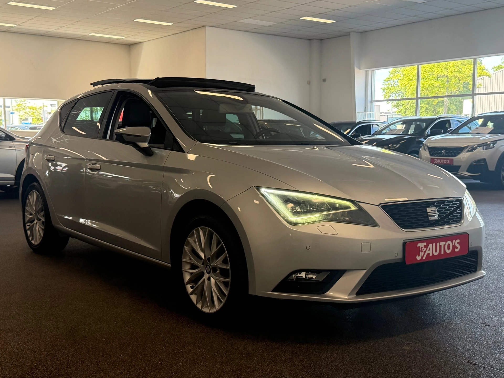 Hoofdafbeelding SEAT Leon