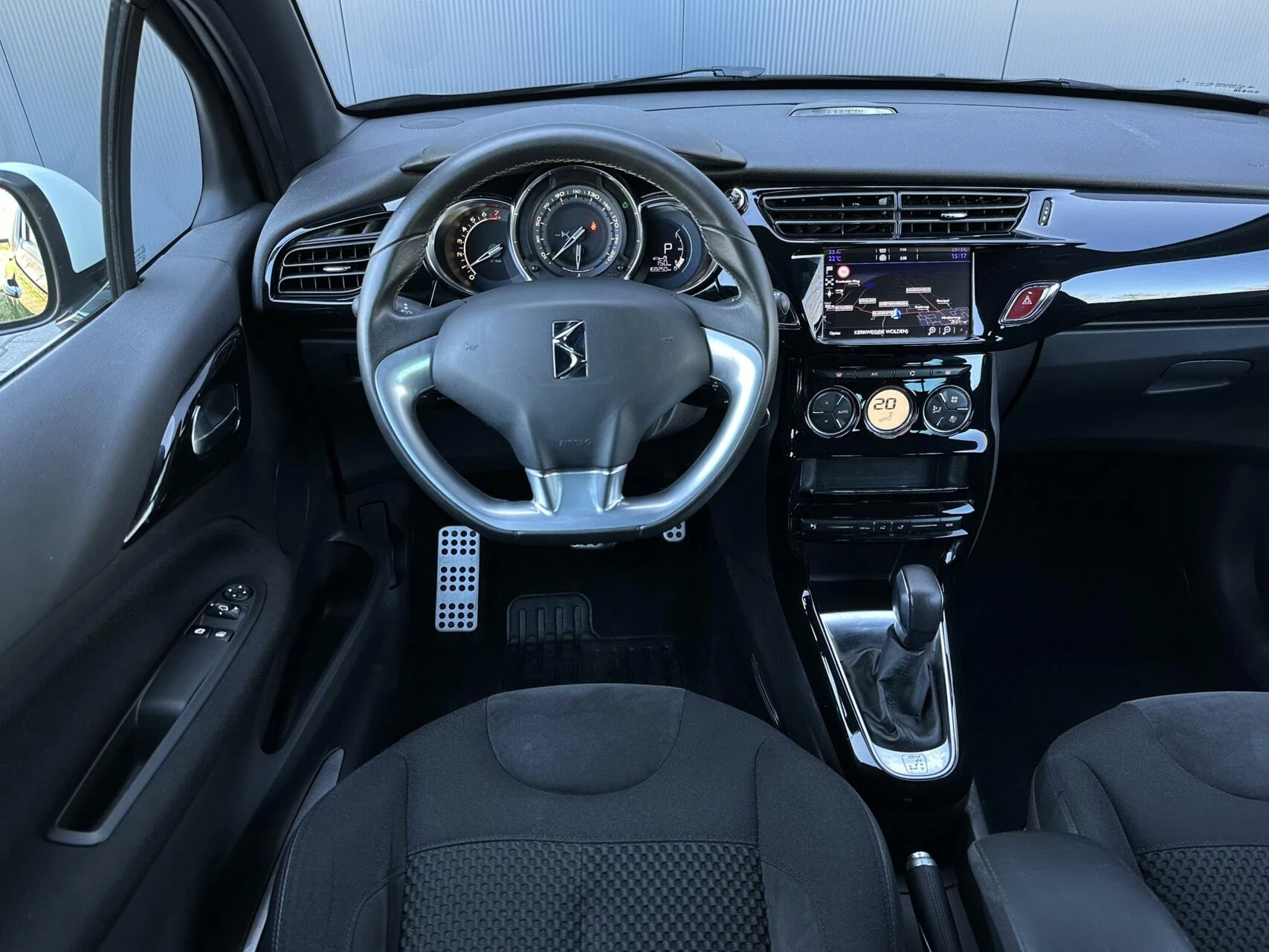 Hoofdafbeelding DS DS 3