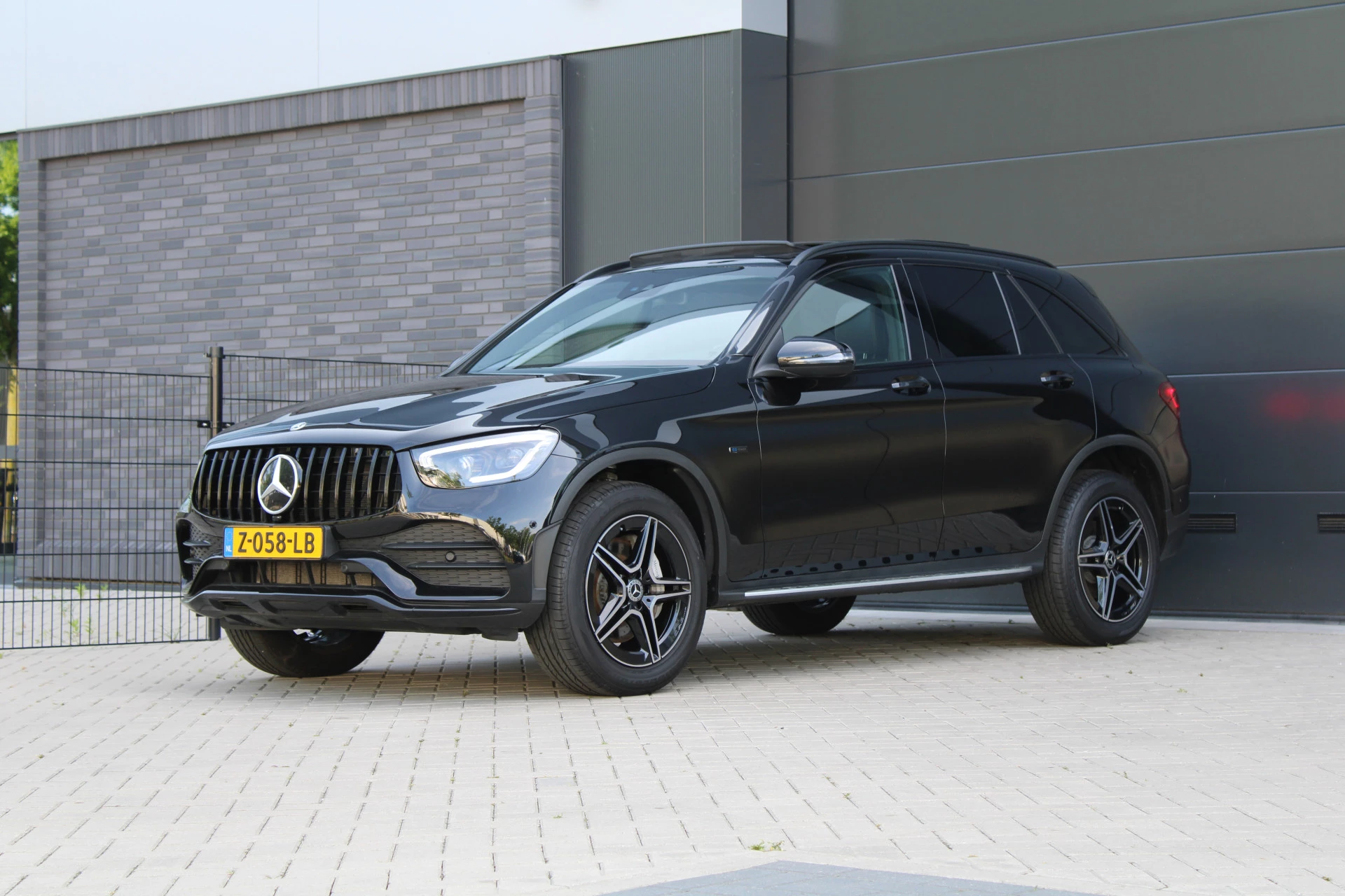 Hoofdafbeelding Mercedes-Benz GLC