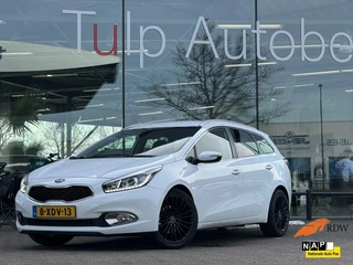 Hoofdafbeelding Kia cee'd Kia cee'd Sportswagon 1.6 GDI ComfortLine 2014 Luxe