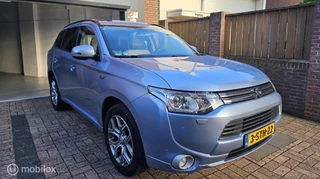Mitsubishi Outlander 2.0 PHEV Instyle
