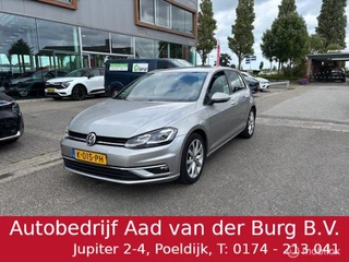Volkswagen Golf 1.4 TSI ACT Highline Nvaigatie , Parkeer Sencoren voor en achter , Priveglas , Velgen ,