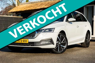 Skoda Octavia Combi 1.4 TSI iV PHEV Edition Plus SOH 95% I BTW I Panoramadak I Leder I Trekhaak I Adaptieve Cruise I Led