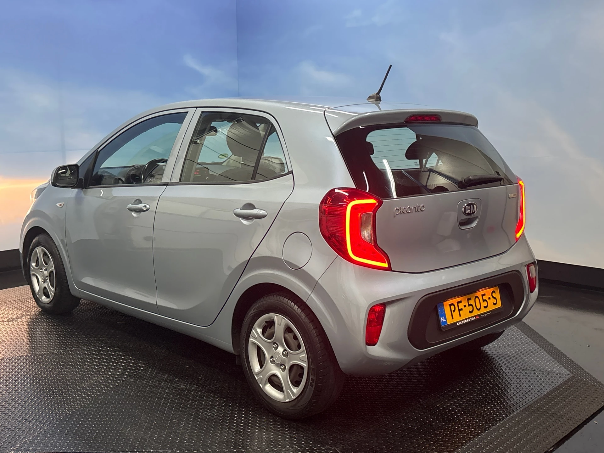 Hoofdafbeelding Kia Picanto