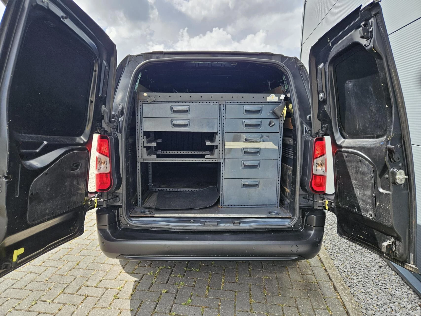 Hoofdafbeelding Peugeot Partner
