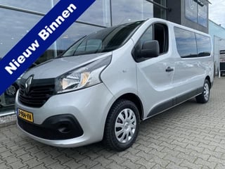 Hoofdafbeelding Renault Trafic Renault Trafic Passenger 1.6 dCi Grand Expression Energy (Mooie complete 8 persoons bus!)