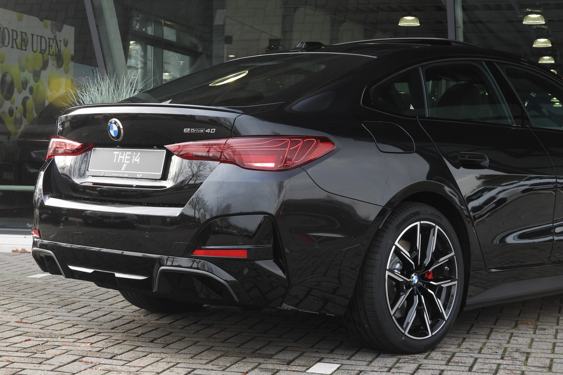 Hoofdafbeelding BMW i4