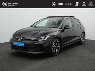 Volkswagen Golf 1.5 eHybrid 204 pk Life Edition | Panoramadak | Stuur-/stoelverwarming | Achteruitrijcamera | Adaptive Cruise | Navigatie