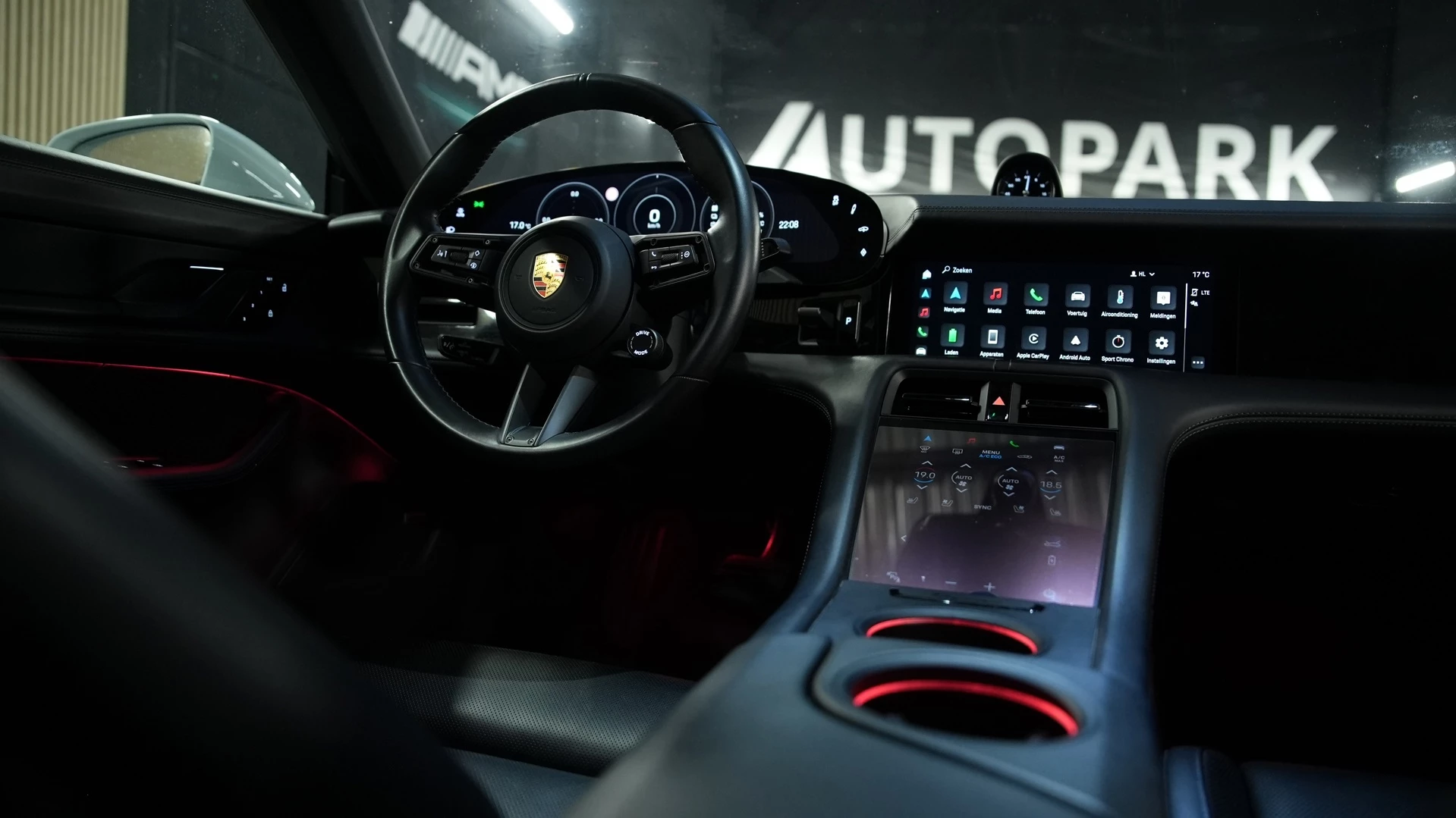 Hoofdafbeelding Porsche Taycan