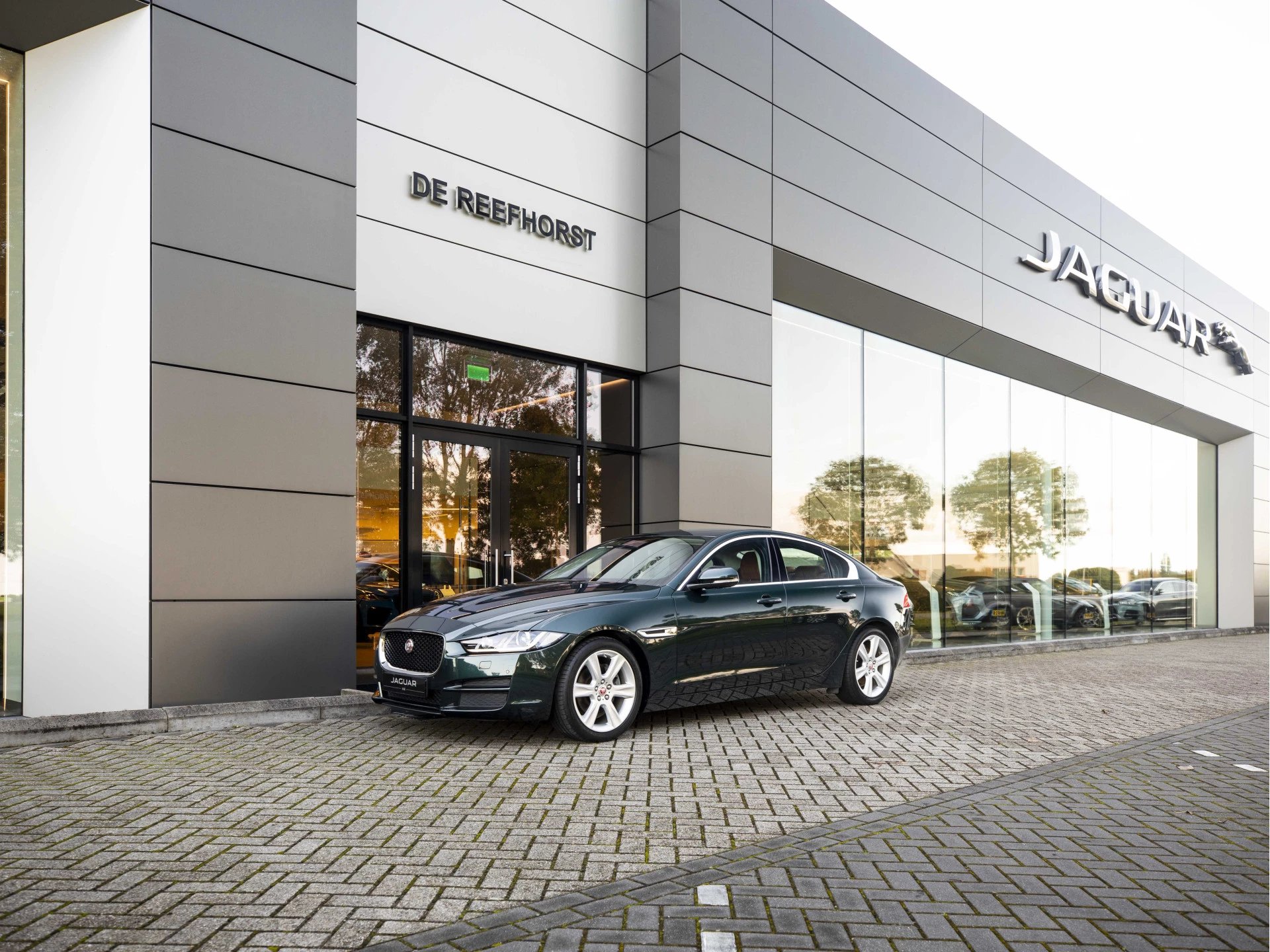 Hoofdafbeelding Jaguar XE