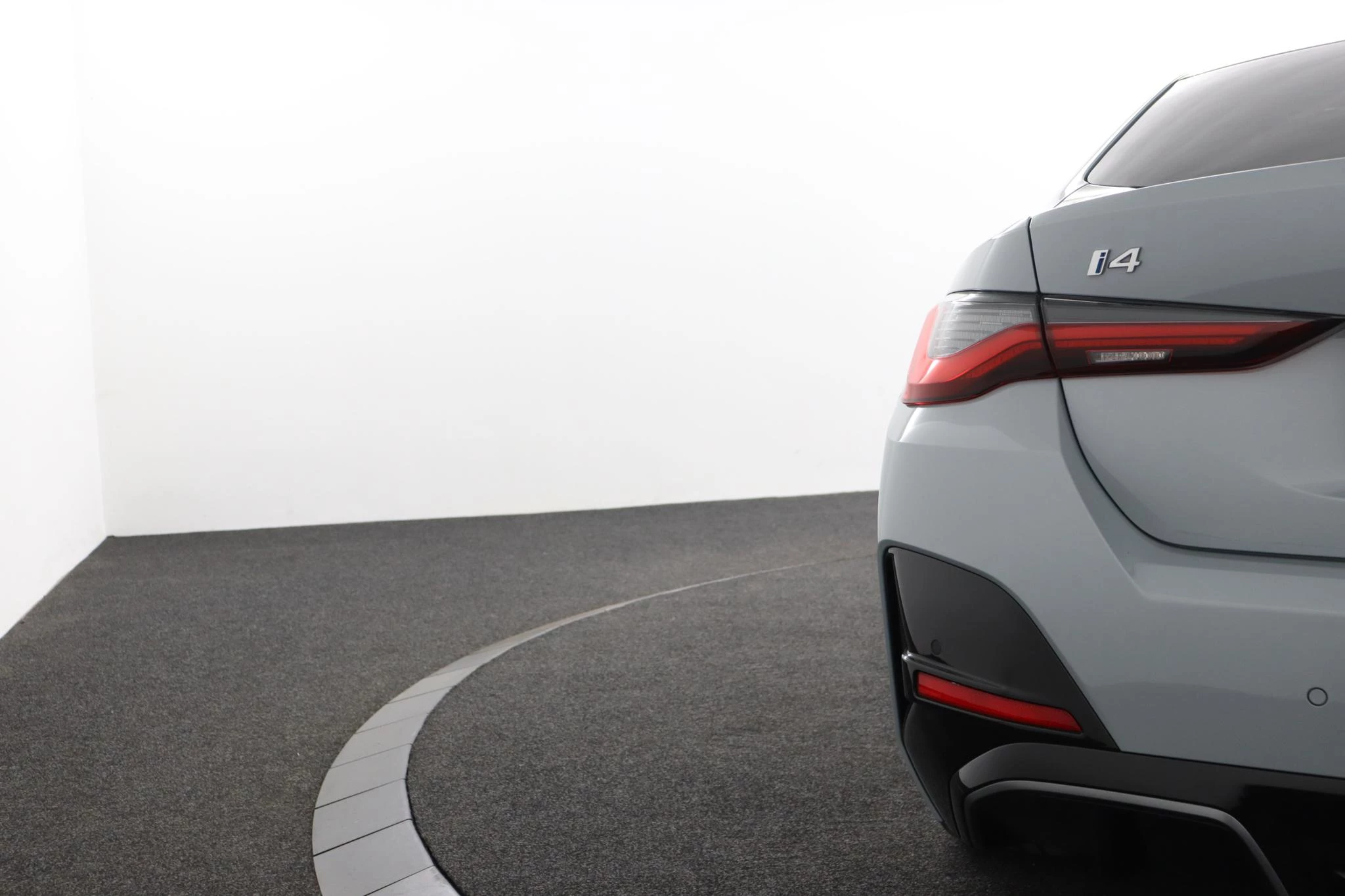 Hoofdafbeelding BMW i4