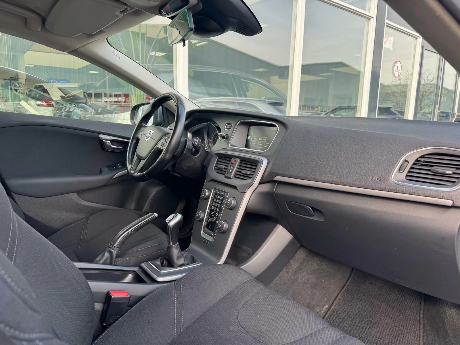 Hoofdafbeelding Volvo V40