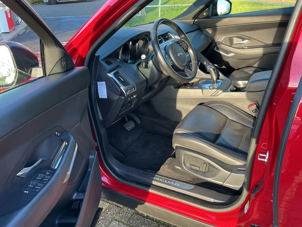 Hoofdafbeelding Jaguar E-PACE