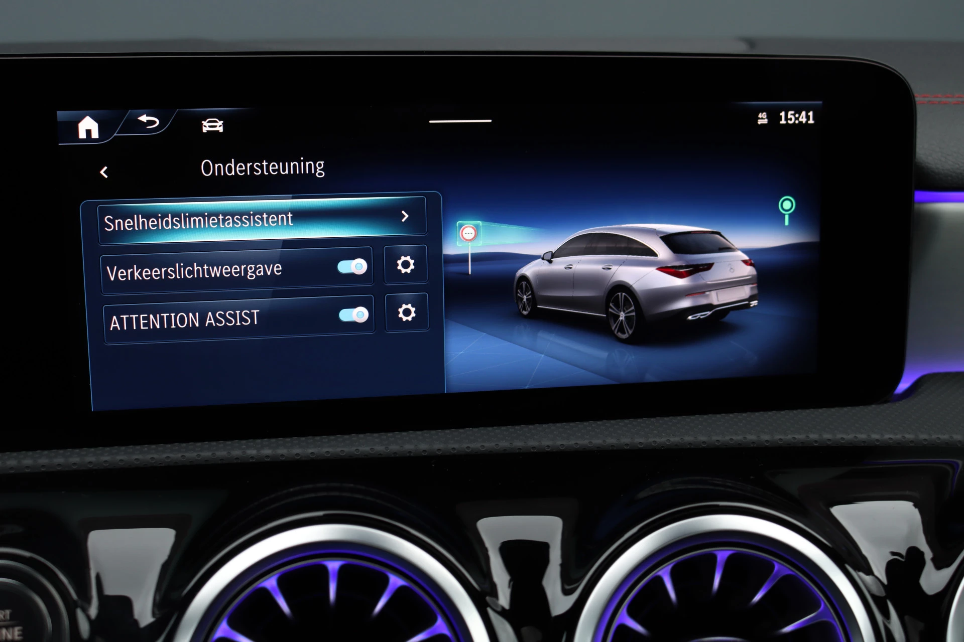 Hoofdafbeelding Mercedes-Benz CLA