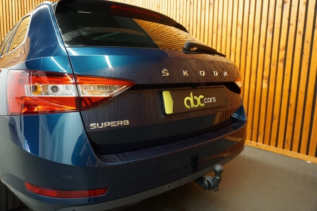Hoofdafbeelding Škoda Superb