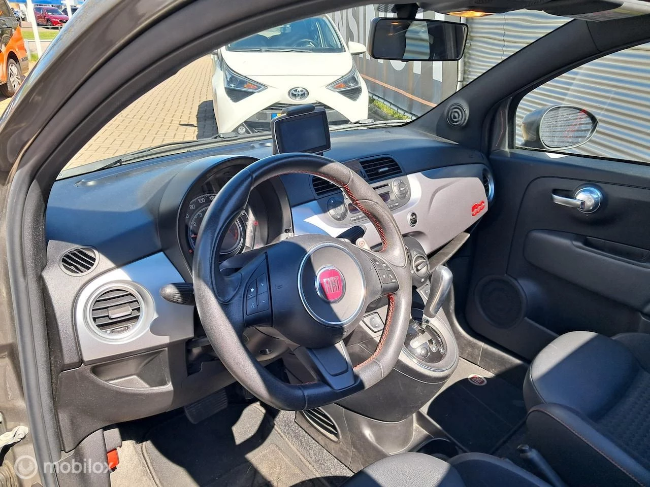 Hoofdafbeelding Fiat 500C