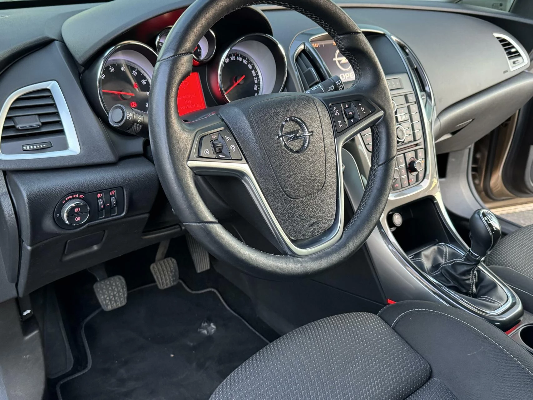 Hoofdafbeelding Opel Astra