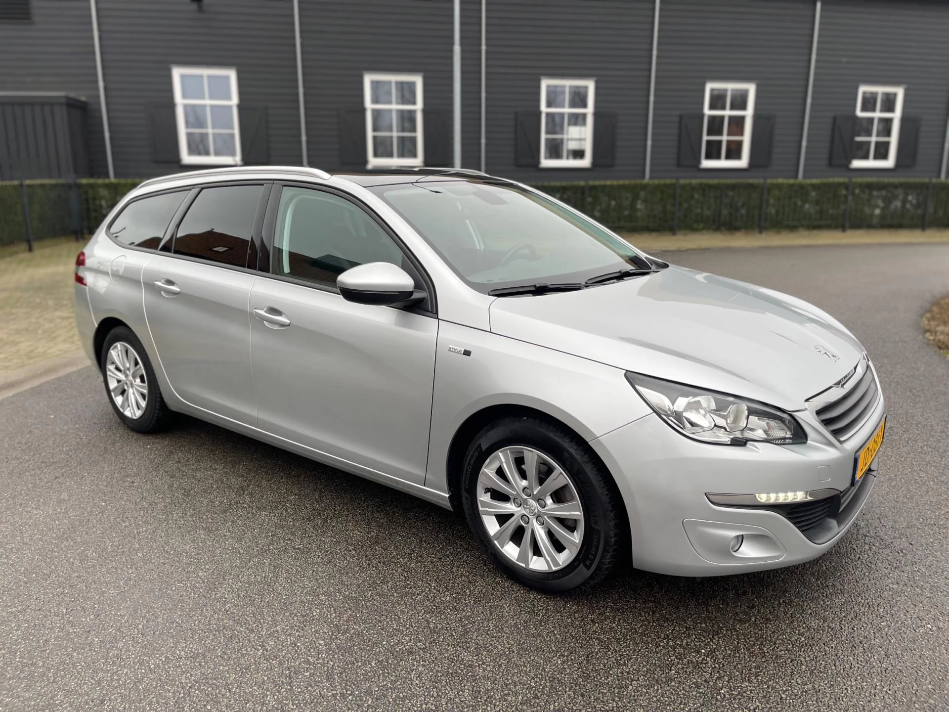 Hoofdafbeelding Peugeot 308