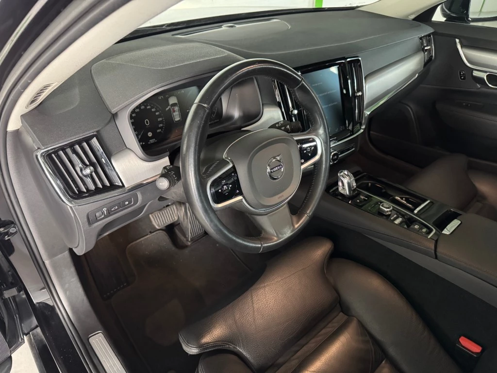 Hoofdafbeelding Volvo V90