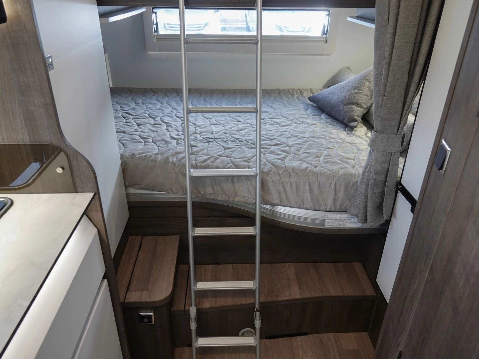 Hoofdafbeelding Benimar Amphitryon