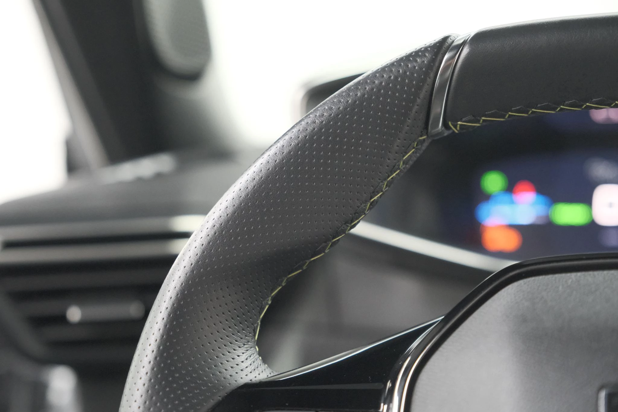 Hoofdafbeelding Peugeot e-2008