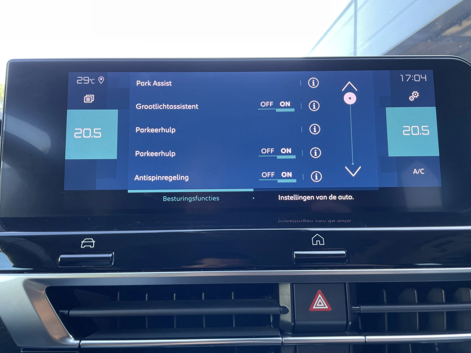 Hoofdafbeelding Citroën ë-C4