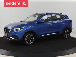 MG MG ZS EV Luxury 45 kWh | Panoramadak | Adaptive cruise control | Climate control | Leder | Stoelverwarming | Navigatie | Camera | Carplay