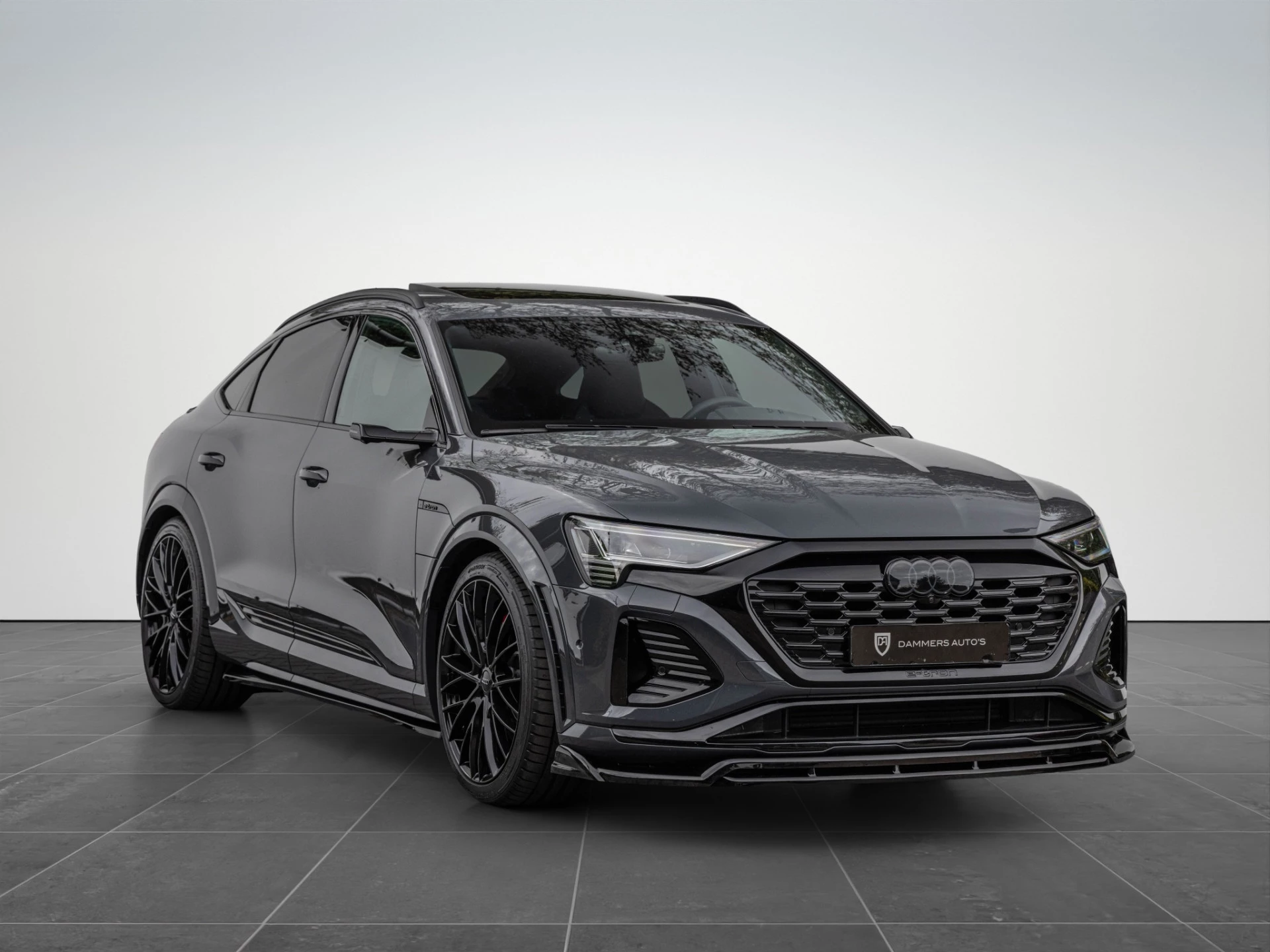 Hoofdafbeelding Audi Q8 Sportback e-tron