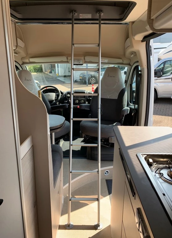 Hoofdafbeelding Bürstner Campeo 600 Airco Cruise