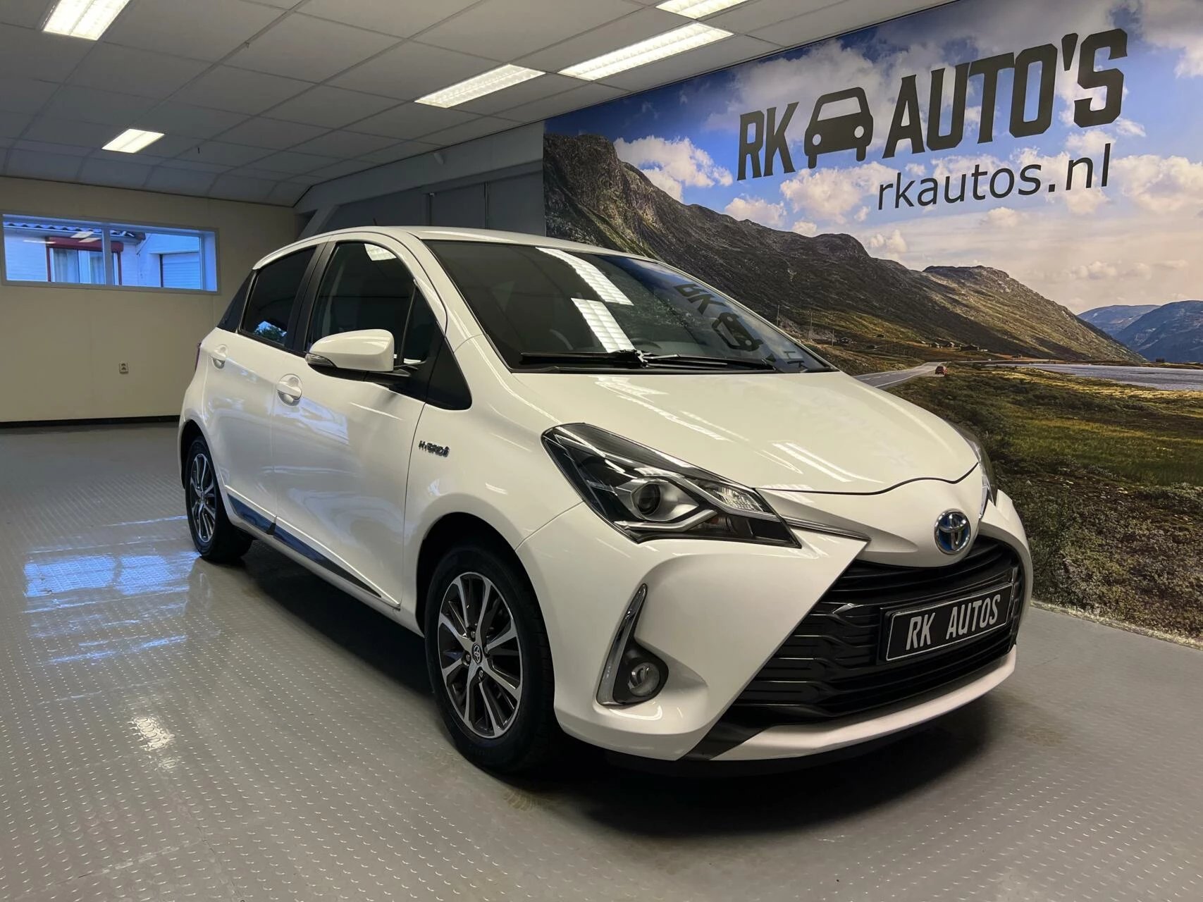 Hoofdafbeelding Toyota Yaris