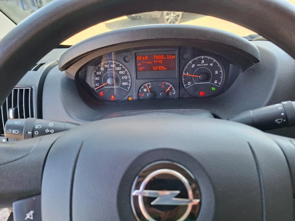 Hoofdafbeelding Opel Movano