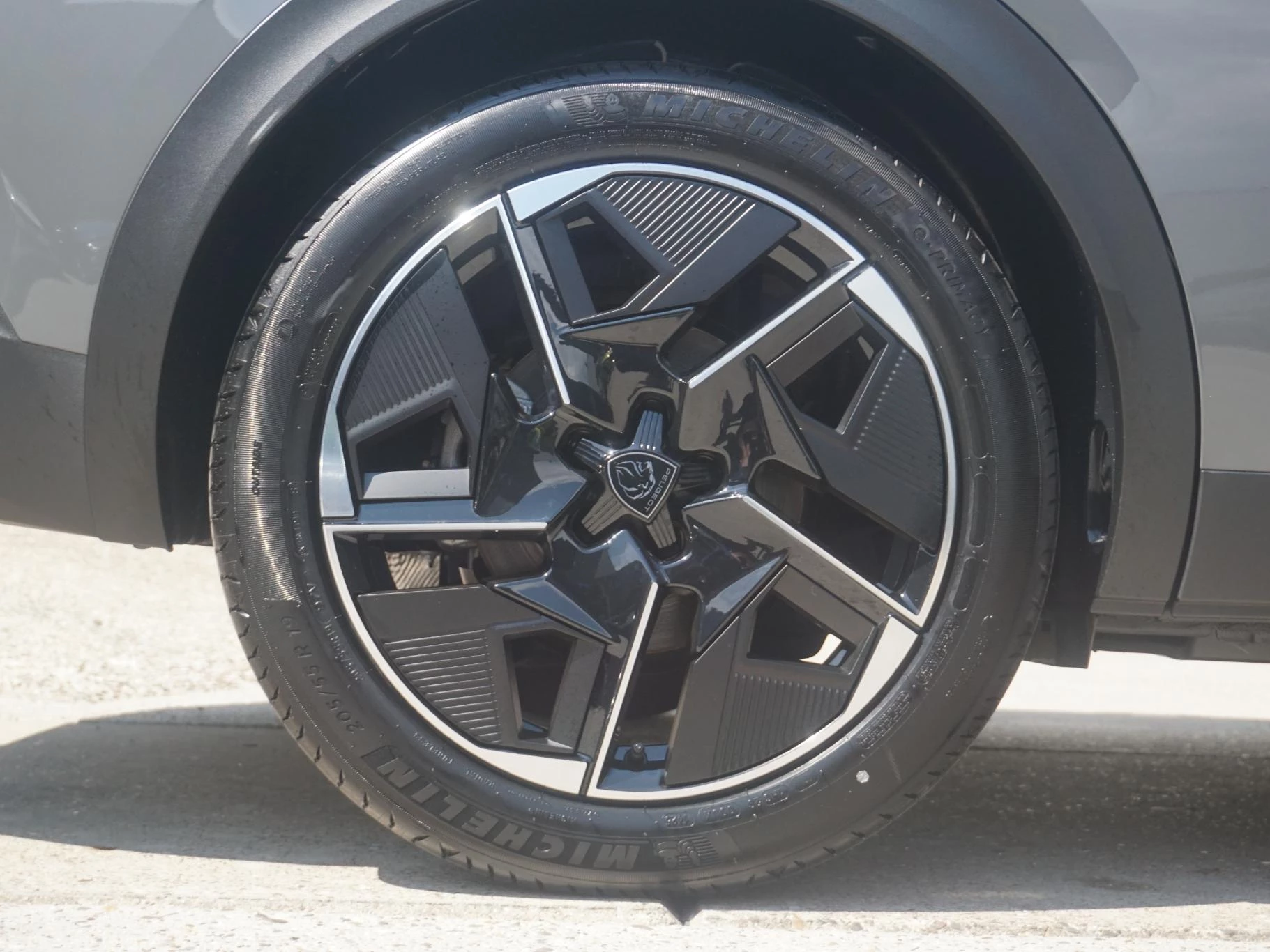 Hoofdafbeelding Peugeot 408