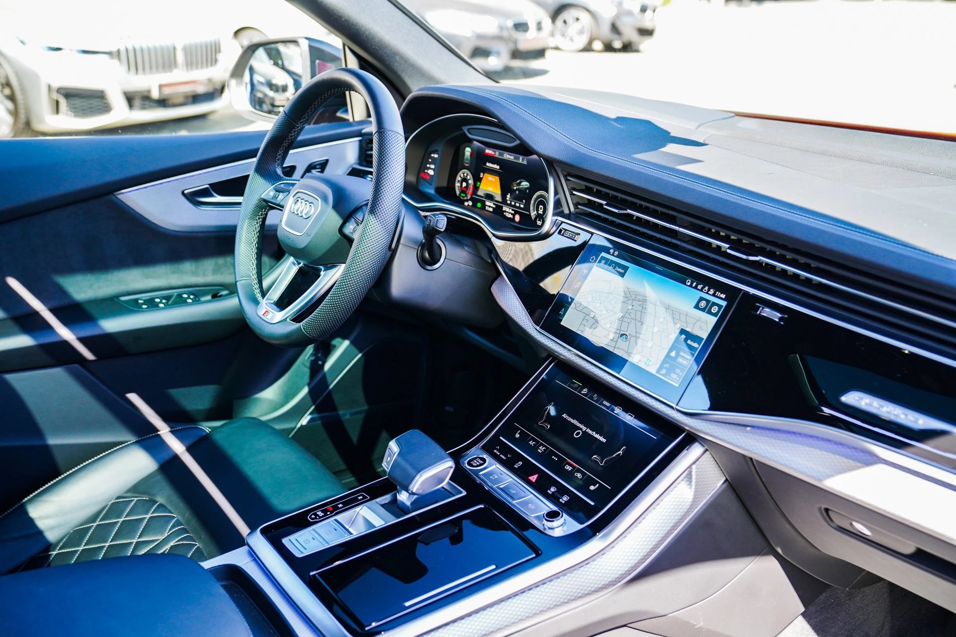 Hoofdafbeelding Audi Q8