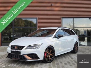 Seat Leon ST 2.0 TSI CUPRA 300 4DRIVE |Carbon Edition |Schaalstoelen|Virtual Cockpit|Adaptive Cruise control|Lane Assist|Sfeerverlichting|Beats By DRE|Camera|Carplay|