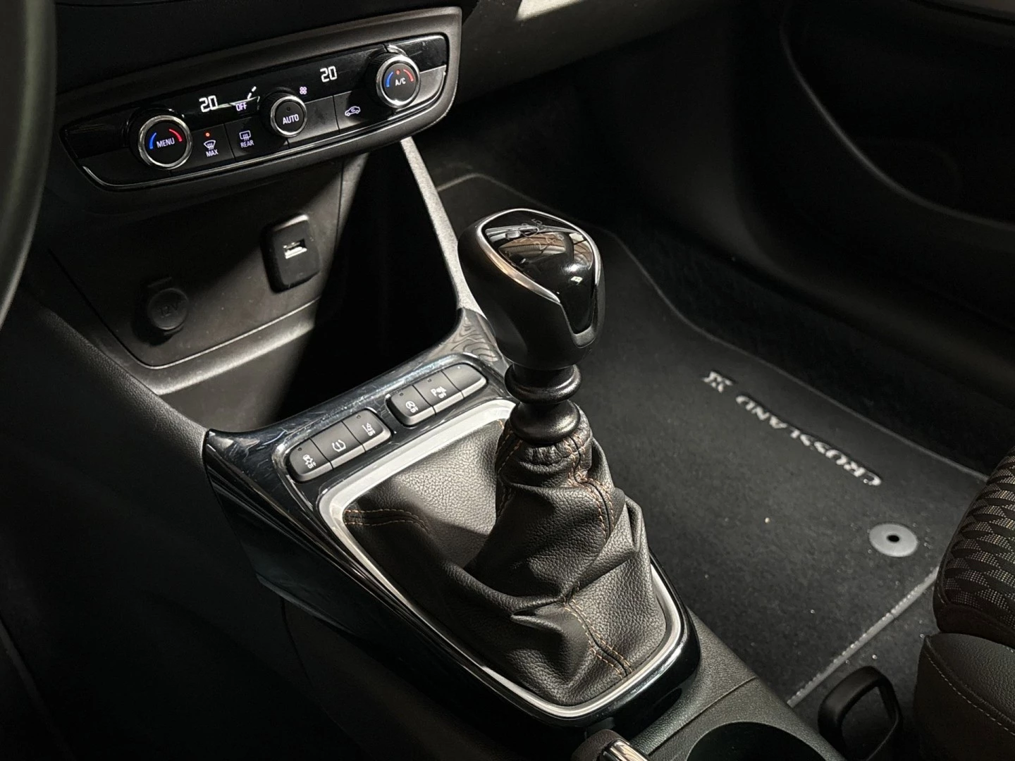 Hoofdafbeelding Opel Crossland X