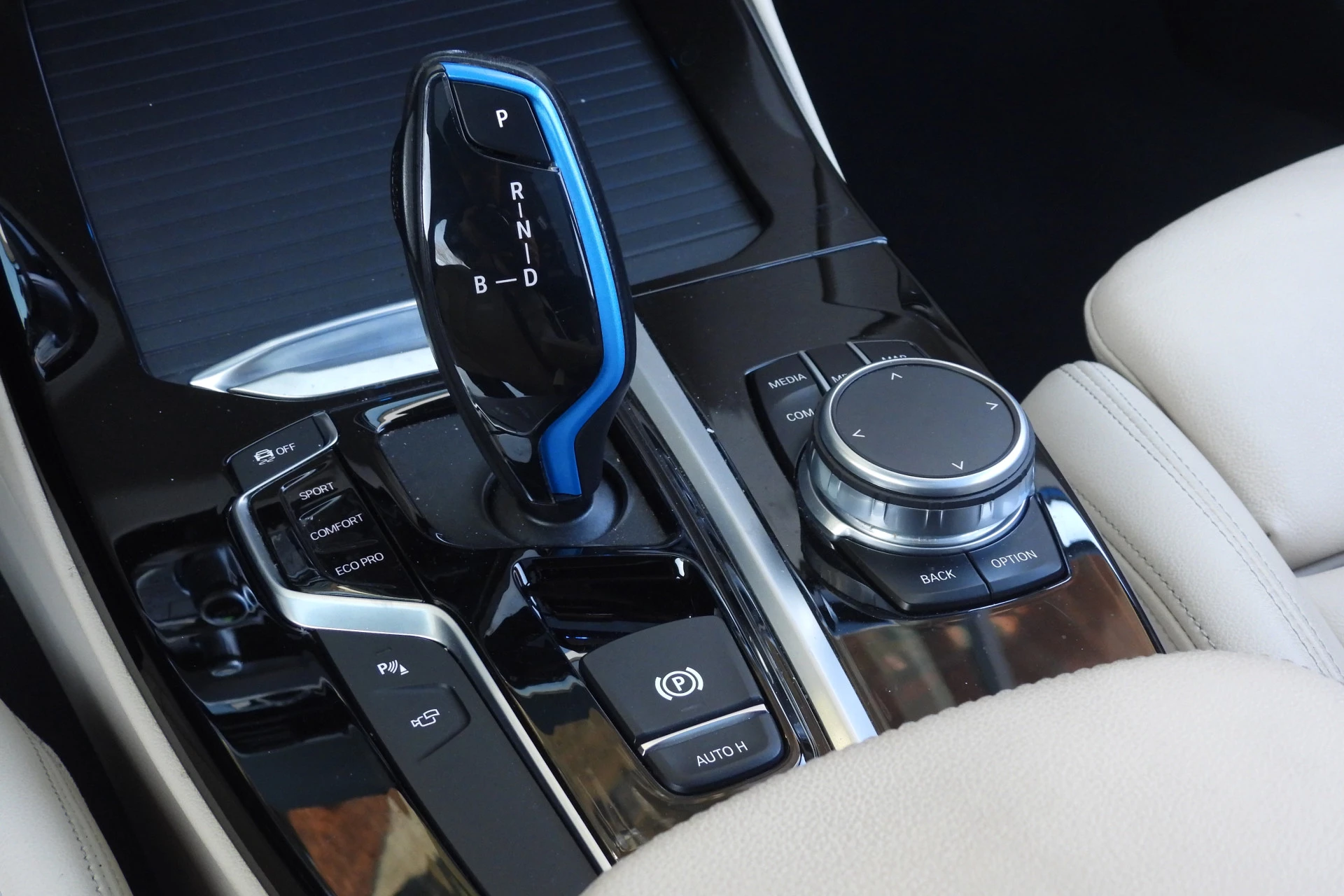 Hoofdafbeelding BMW iX3