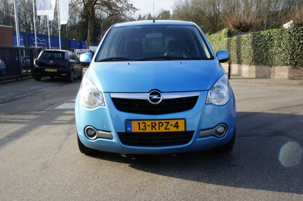 Hoofdafbeelding Opel Agila