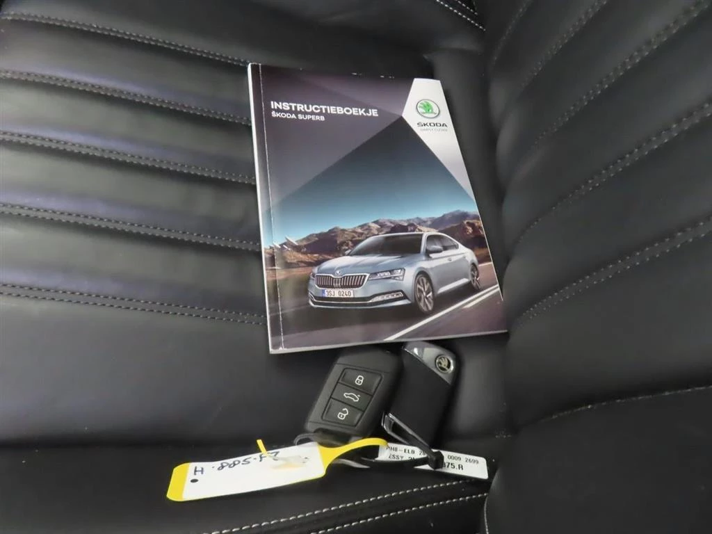Hoofdafbeelding Škoda Superb