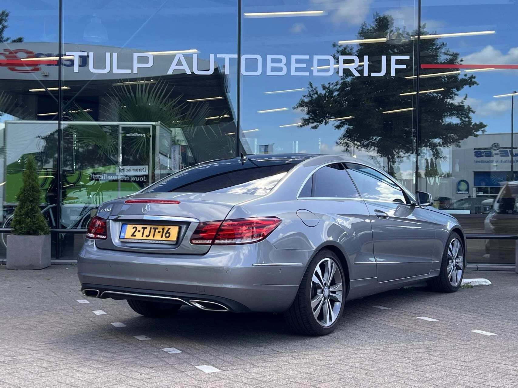 Hoofdafbeelding Mercedes-Benz E-Klasse