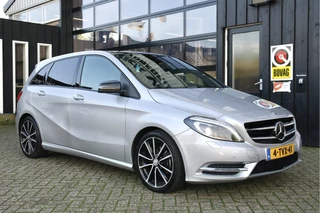 Mercedes-Benz B-Klasse 180 Ambition Comfort Automaat | NL-Auto | Pano | Xenon | 18'' | Half-Leder