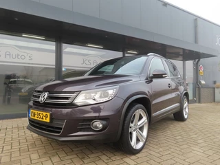 Volkswagen Tiguan 1.4 TSI R-LINE Edition DSG Navi Leder Pano Trekhaak 2016