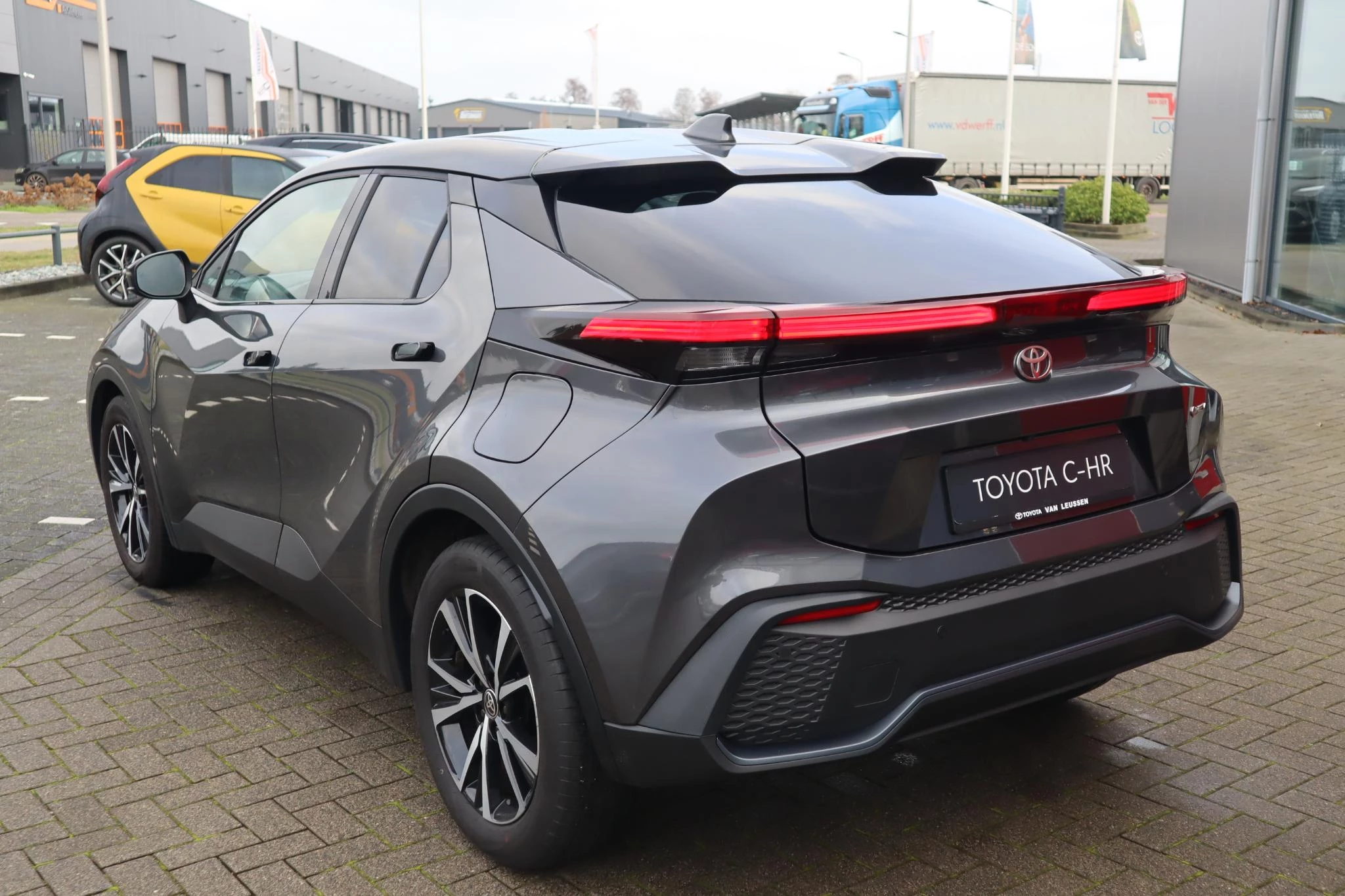 Hoofdafbeelding Toyota C-HR