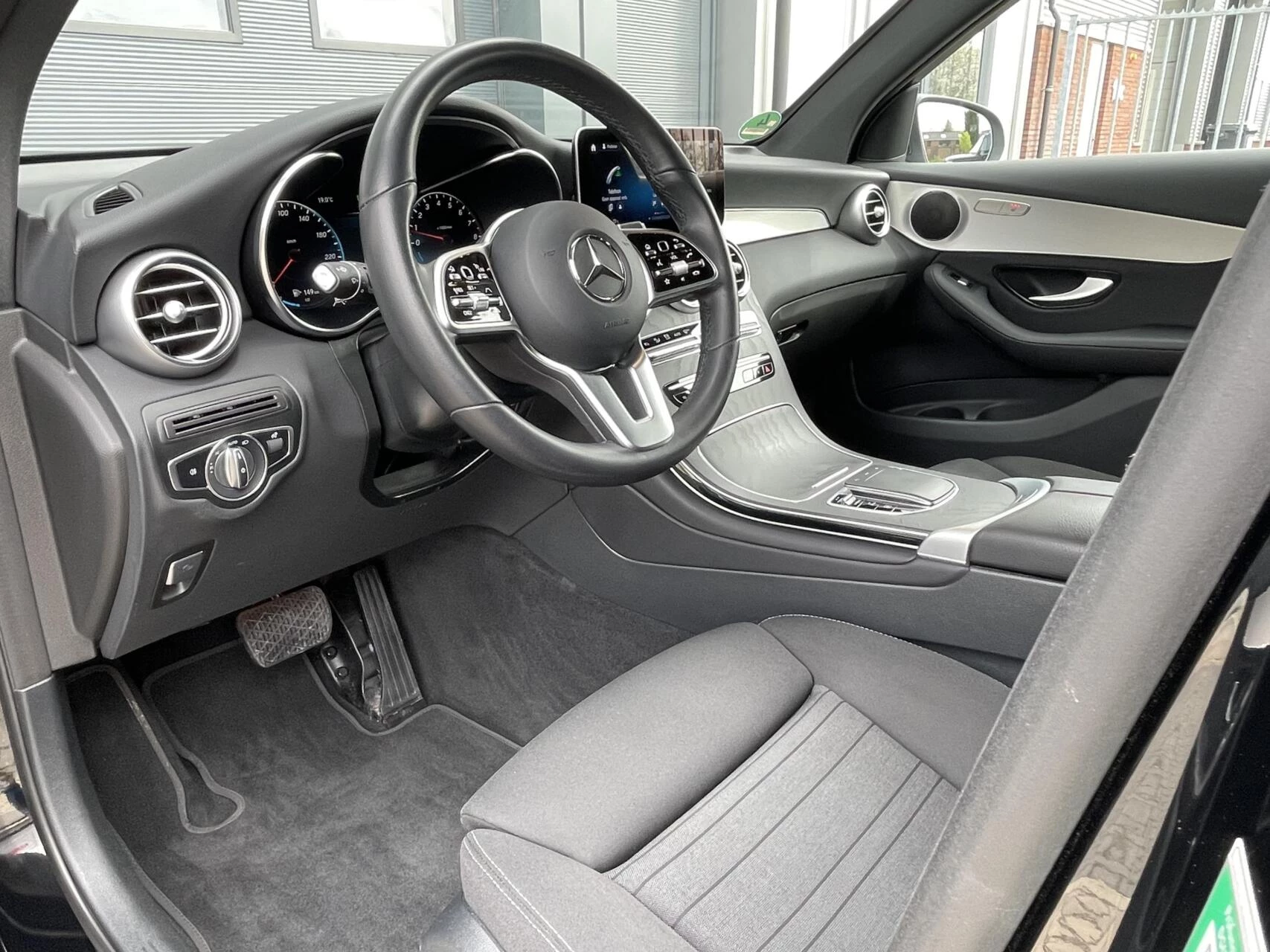 Hoofdafbeelding Mercedes-Benz GLC