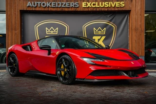 Hoofdafbeelding Ferrari SF90 Stradale Ferrari SF90 Stradale 4.0 V8 Assetto Fiorano Fiorano Pack Carbon Fibre Daytona Racing Seats