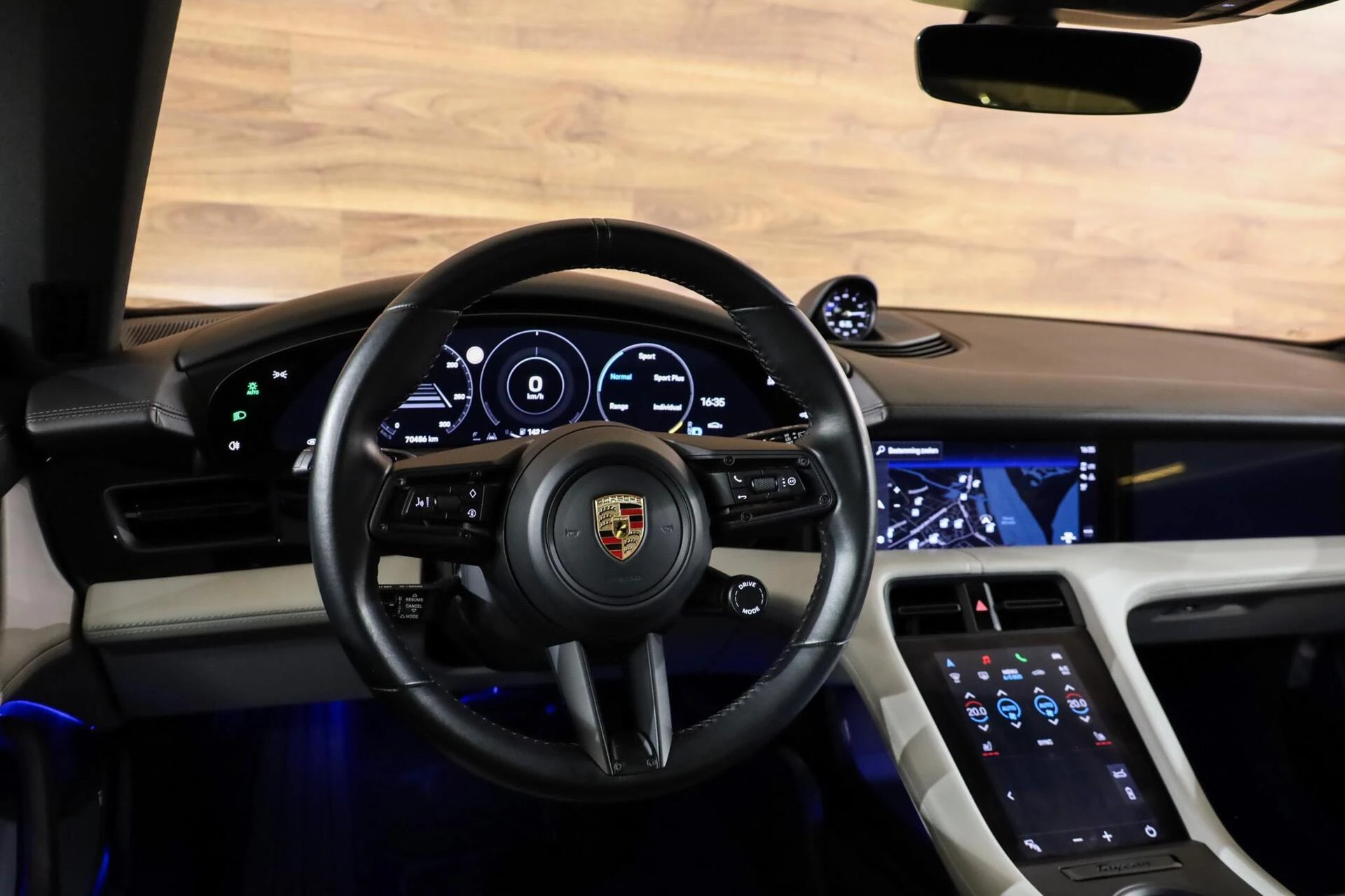 Hoofdafbeelding Porsche Taycan