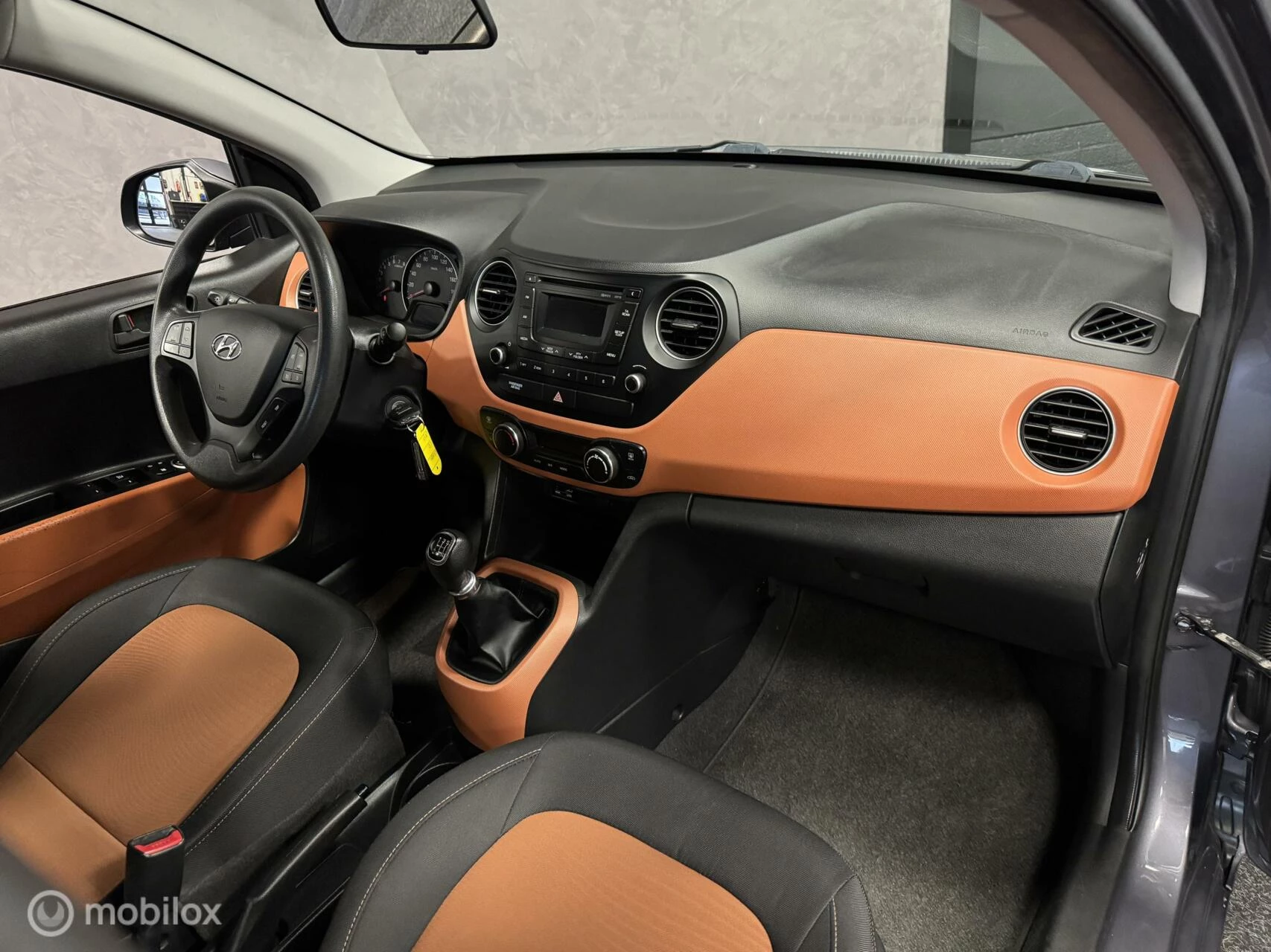 Hoofdafbeelding Hyundai i10