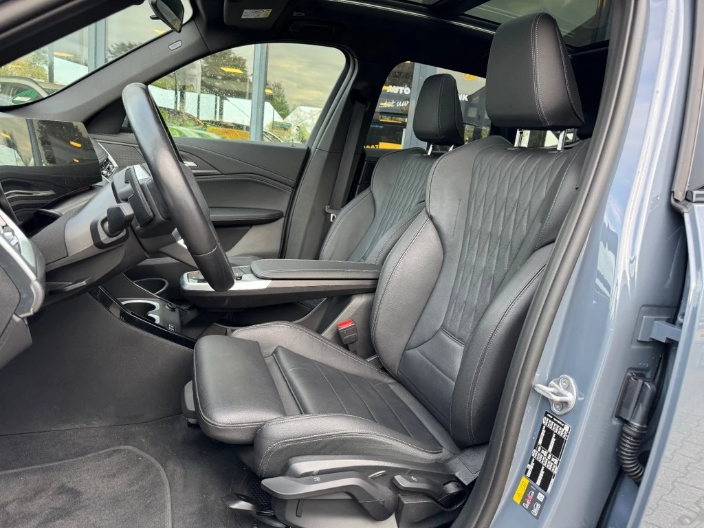 Hoofdafbeelding BMW iX1