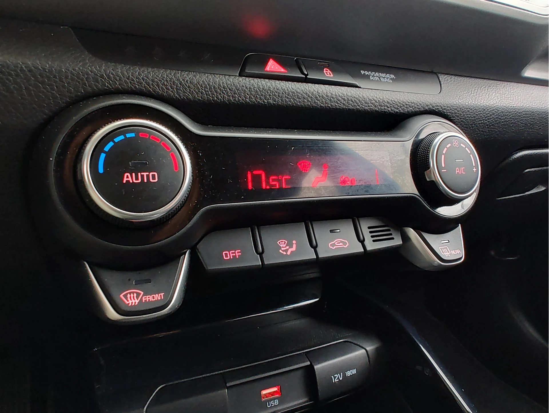 Hoofdafbeelding Kia Stonic