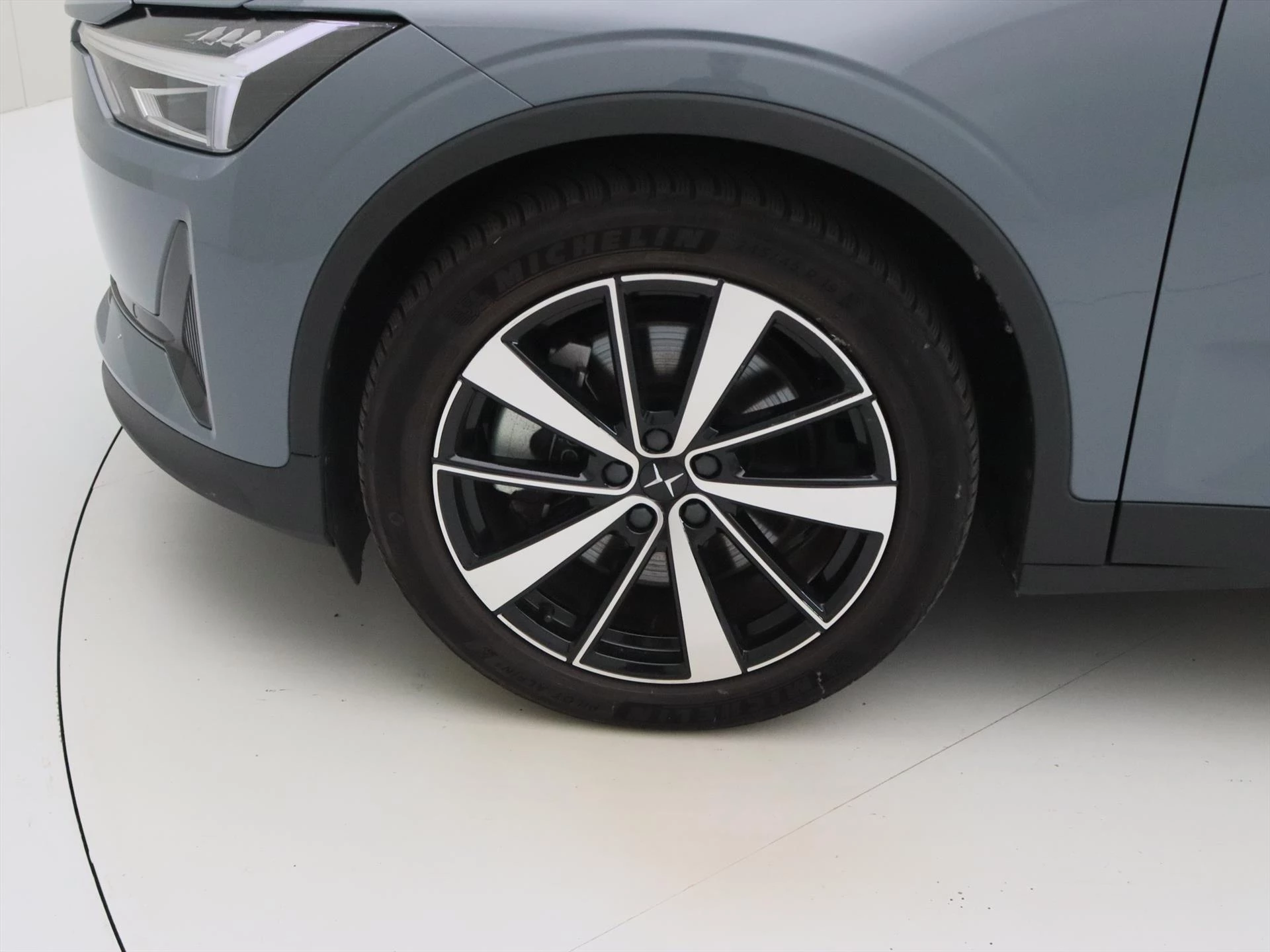 Hoofdafbeelding Polestar 2