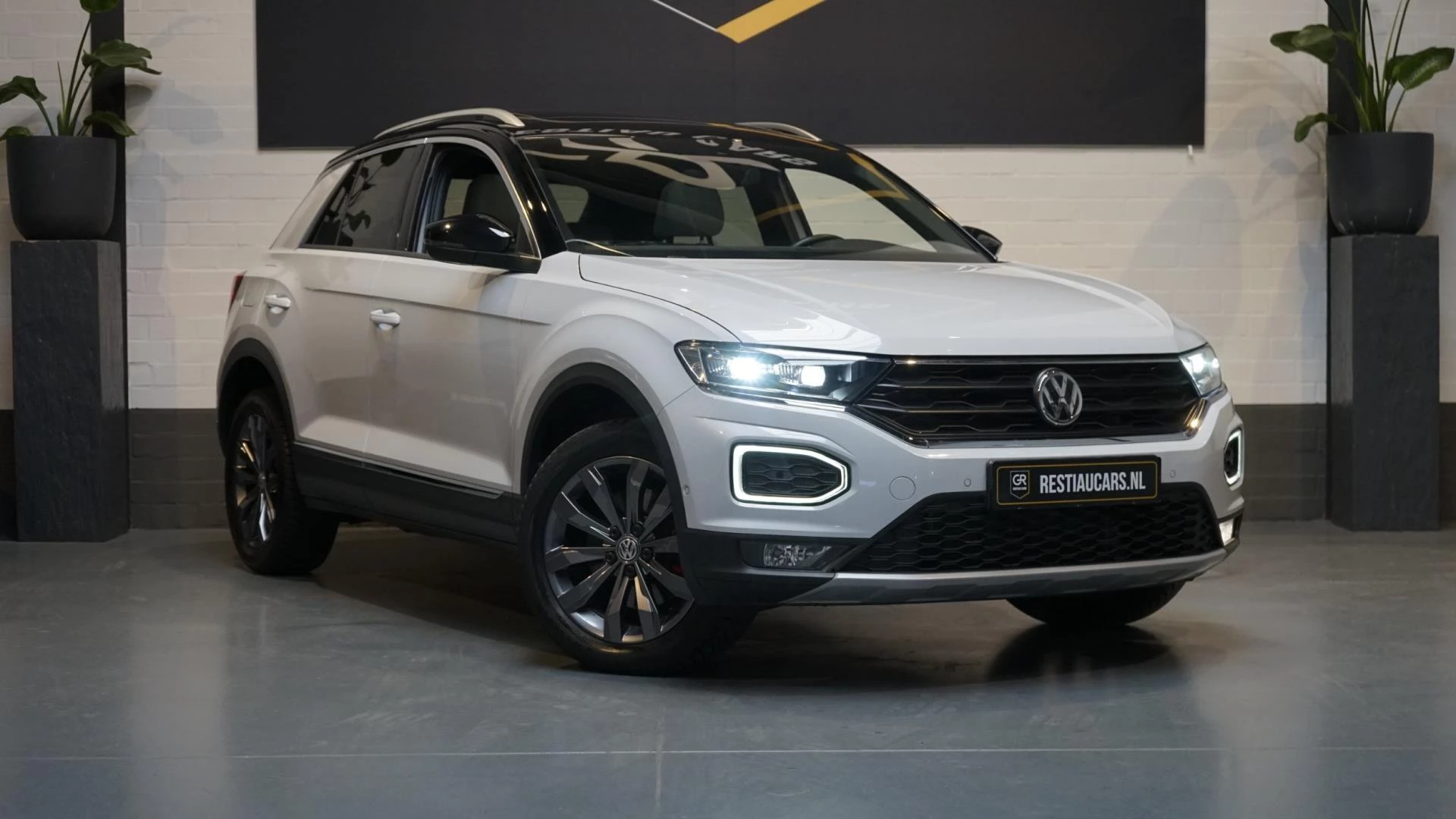 Hoofdafbeelding Volkswagen T-Roc